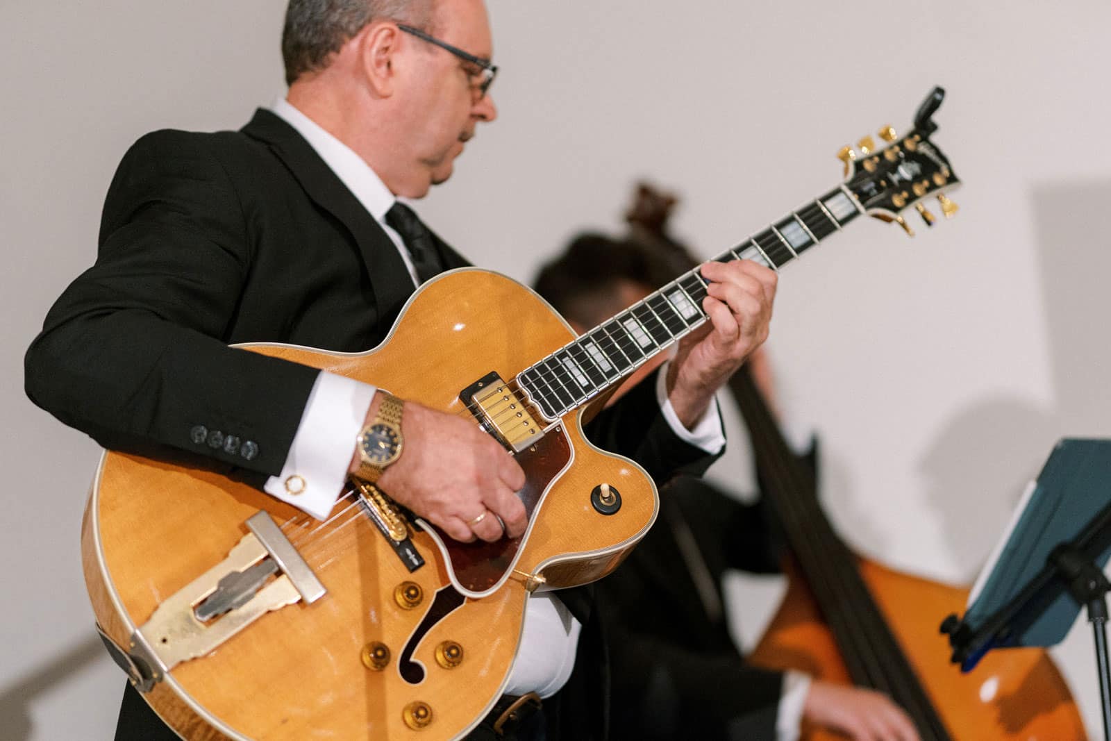 gerhard-k-guitar
